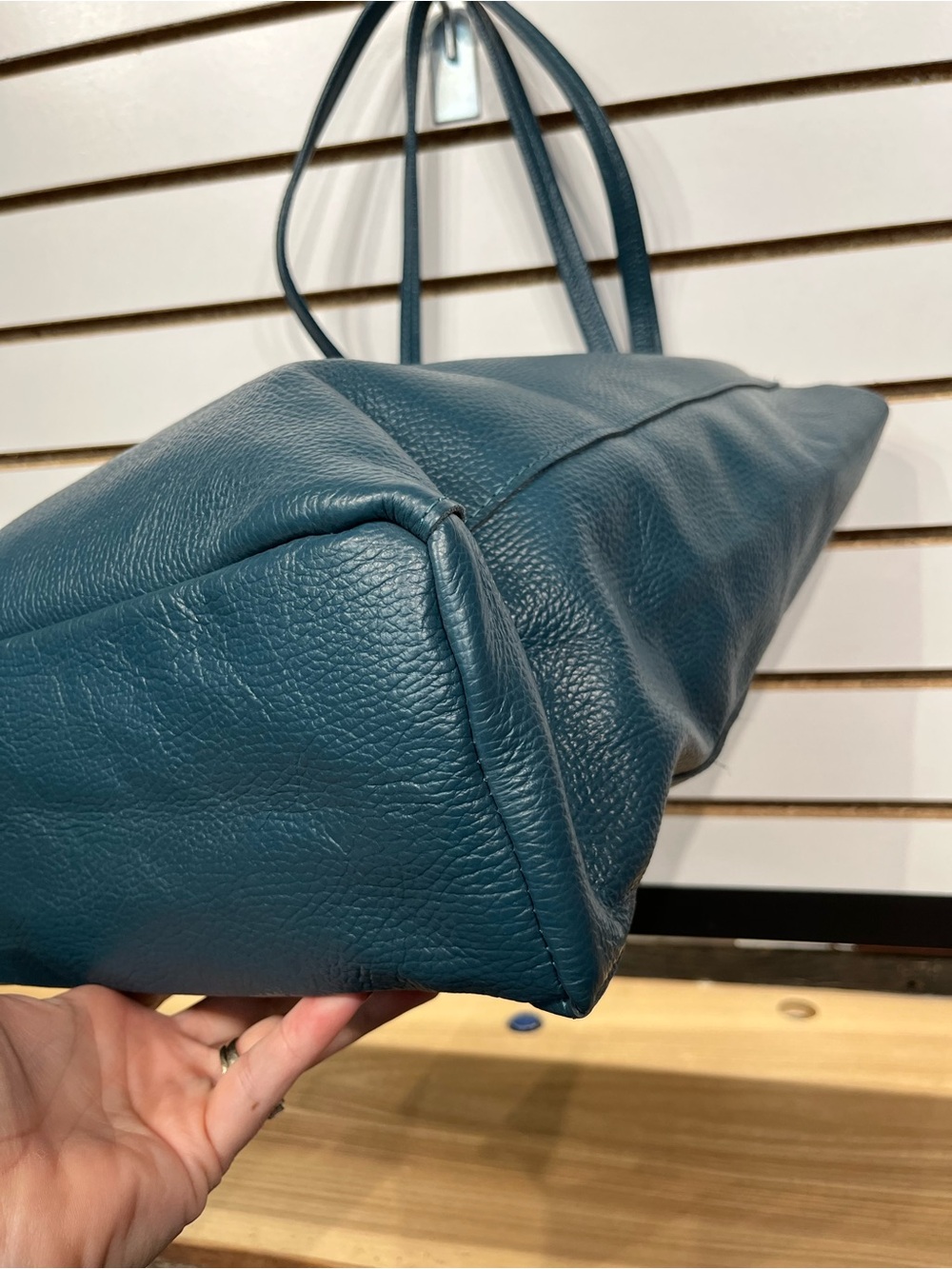 Teal leather tote bag - Picture 5 of 12